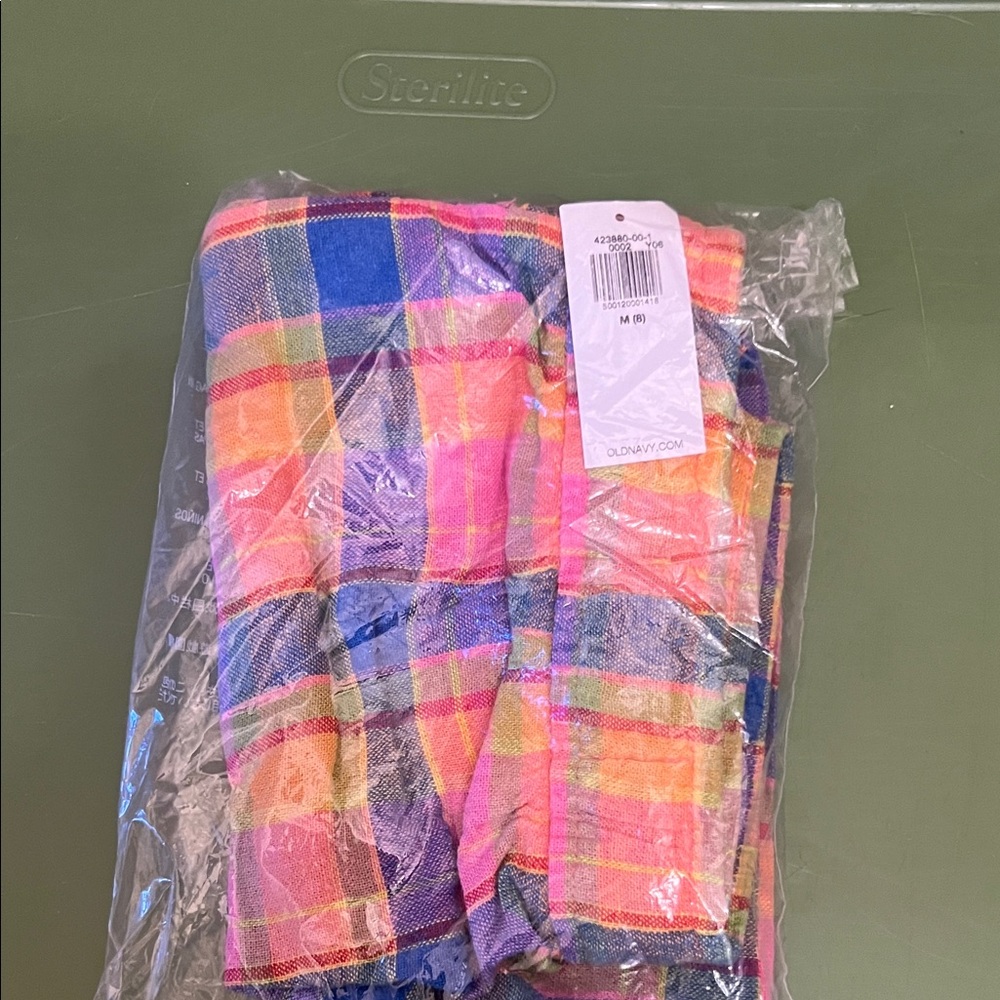 Old Navy Multicolor Plaid skirt
